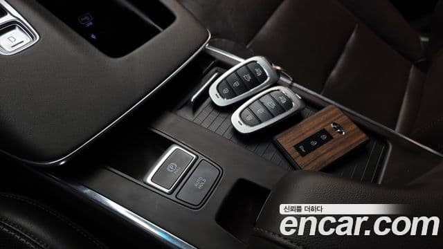 Hyundai The / новый New Grandeur IG Exclusive, 2020 17