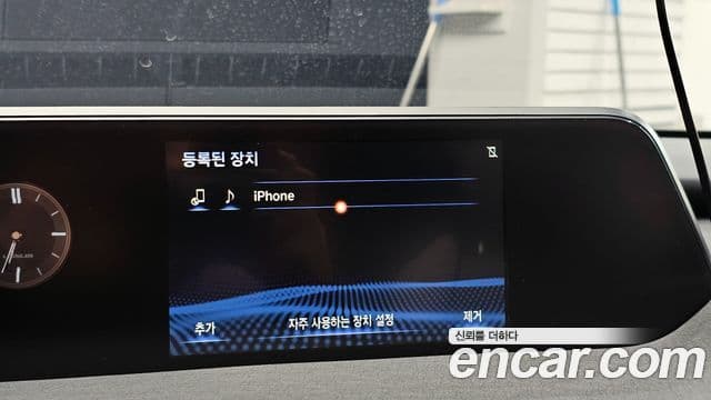 Lexus UX250h, 2021 16