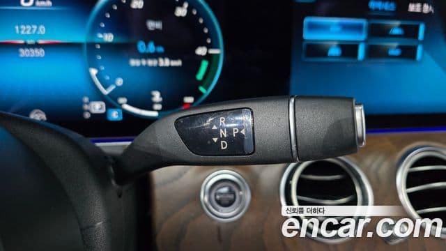 Mercedes-Benz E-класс W213 Exclusive, 2021 9