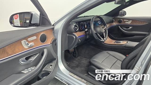 Mercedes-Benz E-класс W213 Exclusive, 2021 11