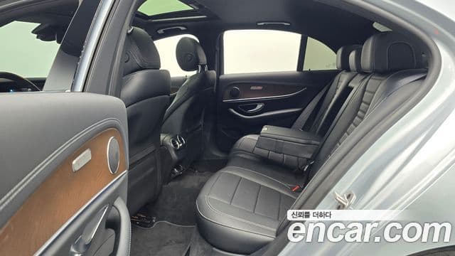 Mercedes-Benz E-класс W213 Exclusive, 2021 12