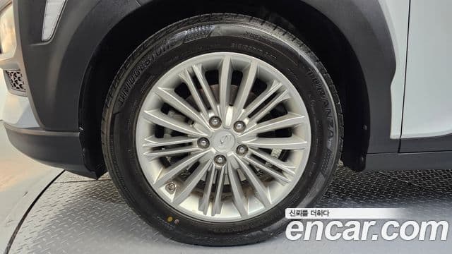 Hyundai Kona Modern pop, 2018 все фото