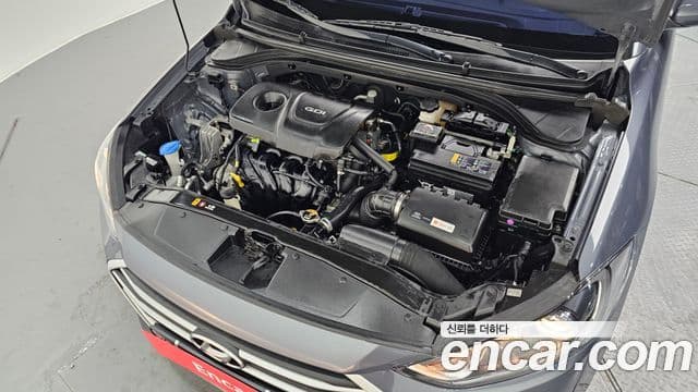 Hyundai Avante AD 1.6 GDI Value Plus, 2017 6