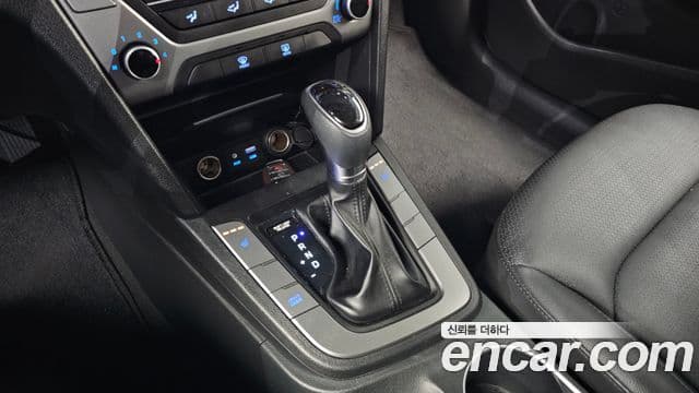 Hyundai Avante AD 1.6 GDI Value Plus, 2017 9