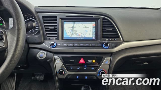 Hyundai Avante AD 1.6 GDI Value Plus, 2017 14