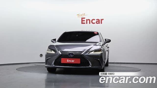 Lexus ES300h 7세대 Luxury, 2019 3
