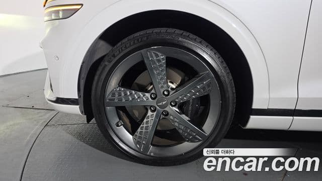 Genesis GV70, 2022 все фото