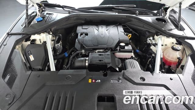 Genesis GV70, 2022 6