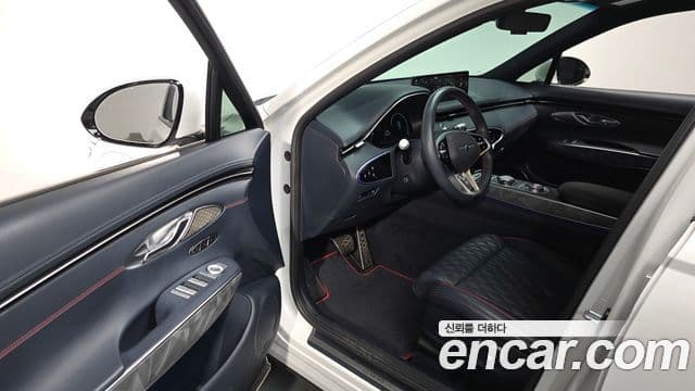 Genesis GV70, 2022 11