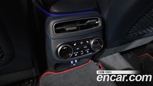 Genesis GV70, 2022 19