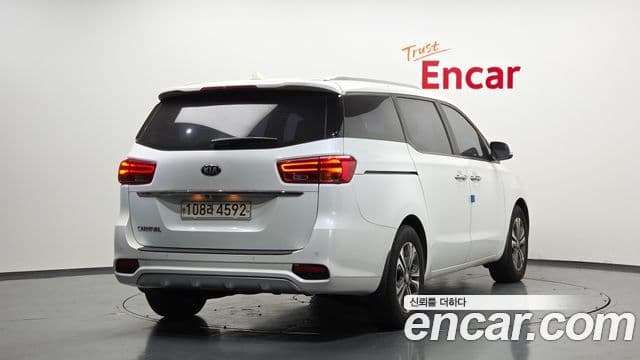 Kia The / новый New Carnival Luxury, 2019 2