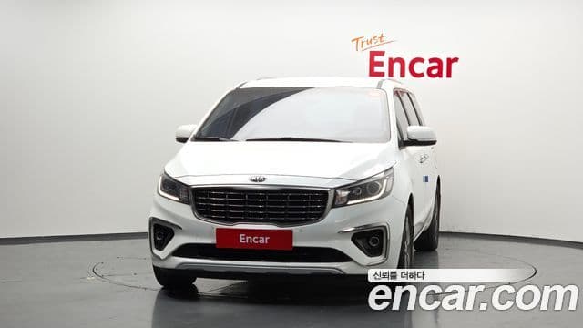 Kia The / новый New Carnival Luxury, 2019 3