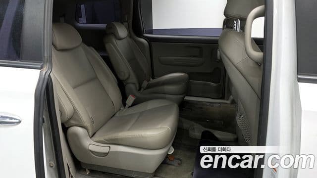 Kia The / новый New Carnival Luxury, 2019 12