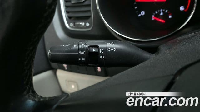 Kia The / новый New Carnival Luxury, 2019 17