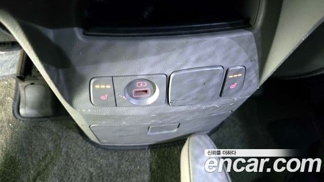 Kia The / новый New Carnival Luxury, 2019 19