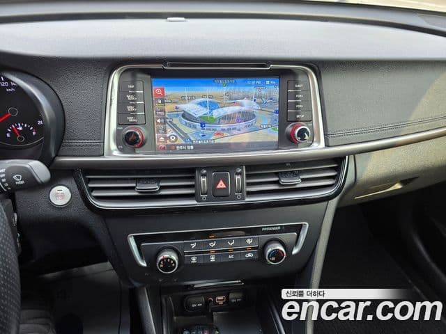 Kia K5 2세대 Luxury, 2018 15