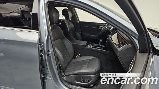 Hyundai Genesis DH Modern, 2016 10