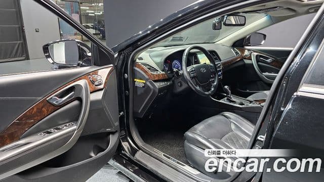 Hyundai Aslan Exclusive, 2015 11