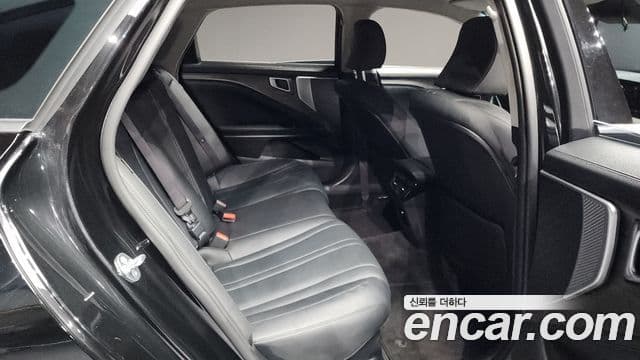 Kia K8 гибрид Noblesse Light, 2022 12