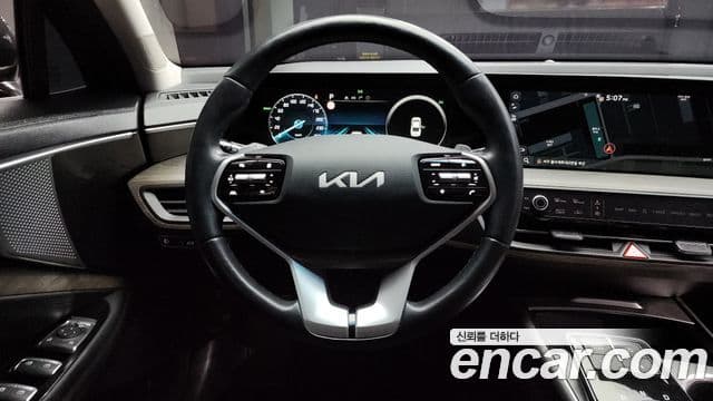 Kia K8 гибрид Noblesse Light, 2022 13