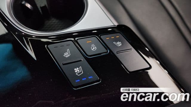 Kia K8 гибрид Noblesse Light, 2022 17