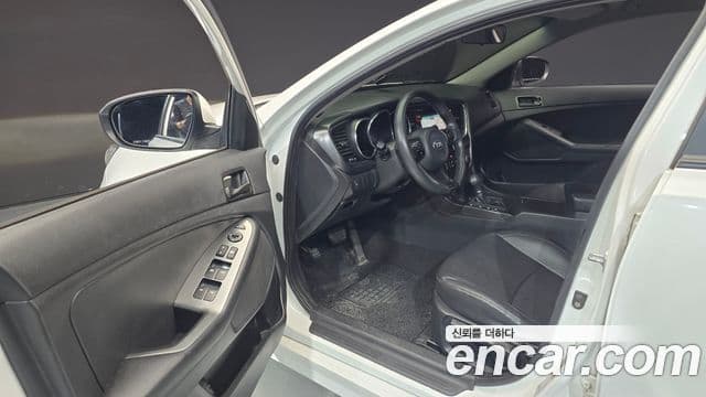 Kia The / новый New K5 LPI Deluxe, 2014 10