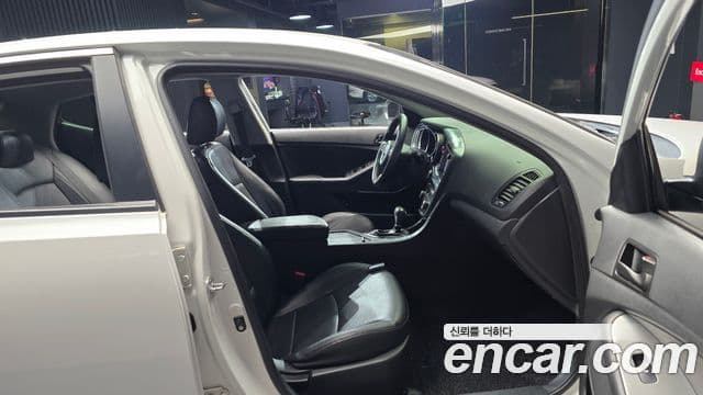 Kia The / новый New K5 LPI Deluxe, 2014 13