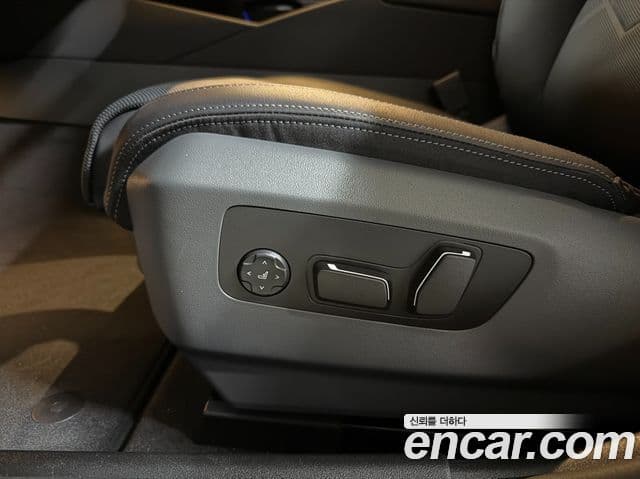 BMW 5시리즈 (G60), 2026 12