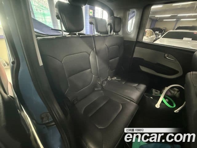 Kia Ray Luxury, 2017 11