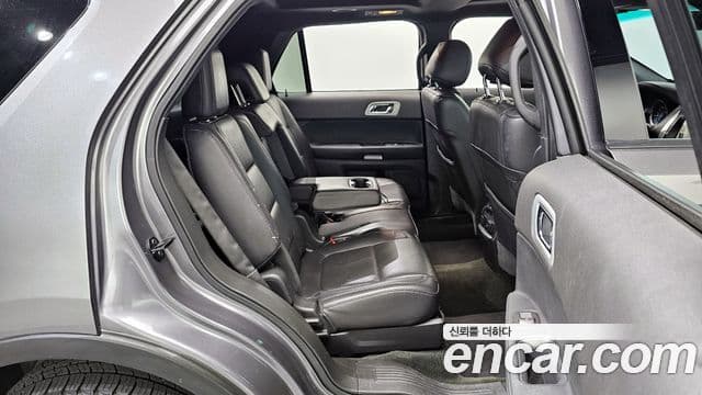 Ford Explorer 5세대, 2014 11
