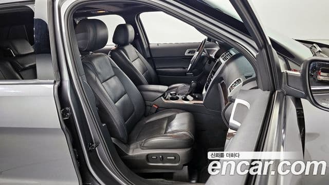 Ford Explorer 5세대, 2014 12