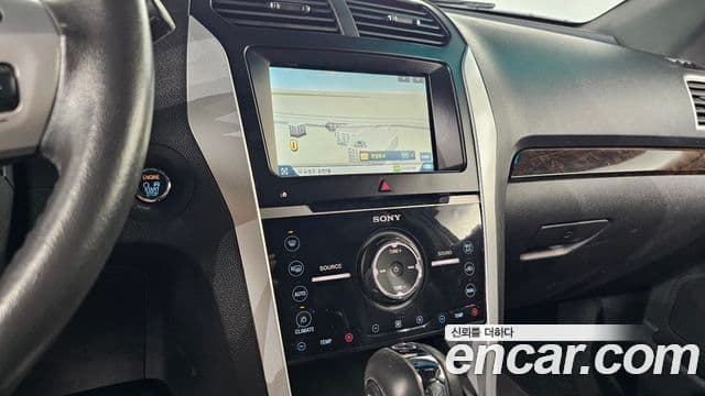 Ford Explorer 5세대, 2014 17