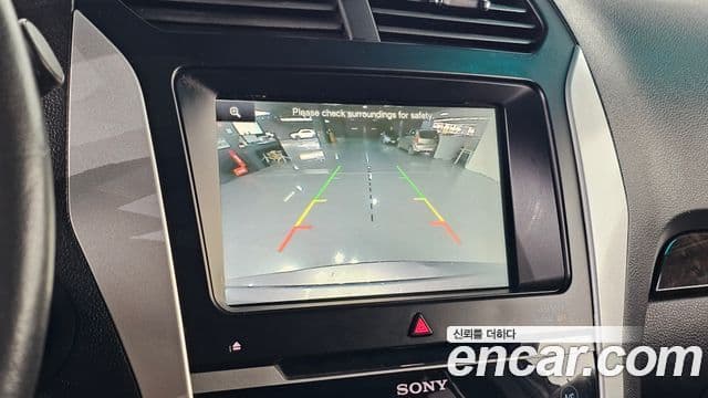 Ford Explorer 5세대, 2014 18