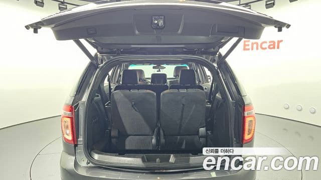 Ford Explorer 5세대, 2014 20