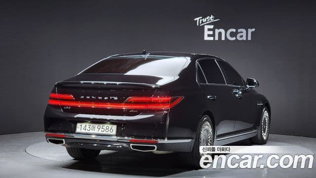 Genesis G90 Premium Luxury, 2021 2