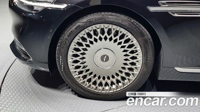 Genesis G90 Premium Luxury, 2021 все фото