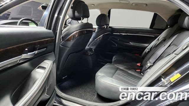 Genesis G90 Premium Luxury, 2021 12