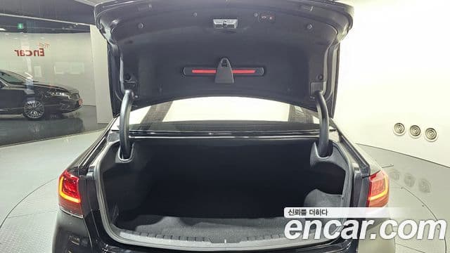 Kia K7 Premier гибрид Noblesse, 2021 20