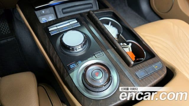 Genesis G80 (RG3) бензин 2.5 турбо AWD, 2023 9