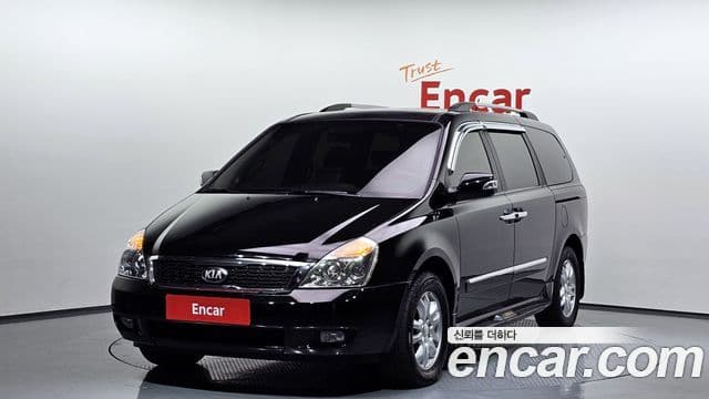 Kia Carnival R топовая версия, 2013 1