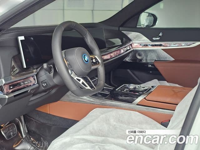 BMW 7시리즈 (G70) 750e xDrive M Sport, 2025 2