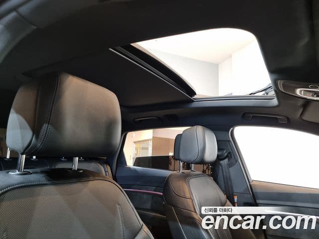 Audi e-Tron, 2021 13