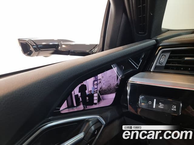 Audi e-Tron, 2021 18