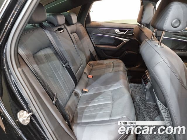 Audi A6 (C8) Premium, 2023 11