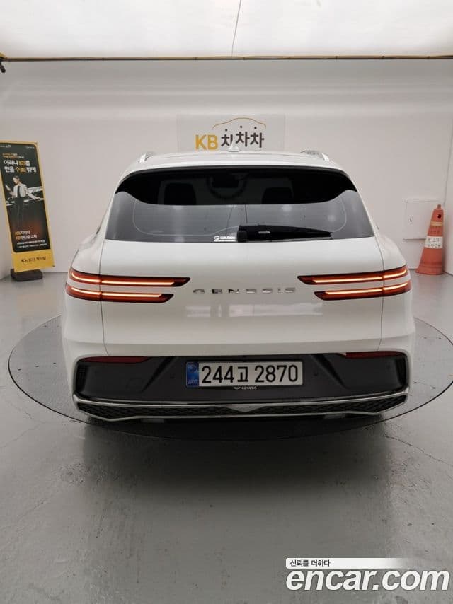 Genesis GV70, 2026 4