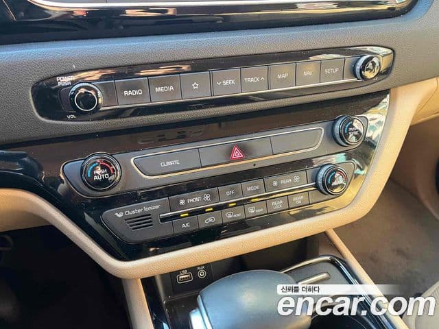 Kia All New Carnival Noblesse, 2018 18