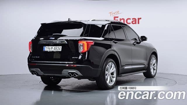 Ford Explorer 6세대 3.0 Platinum 4WD, 2023 2