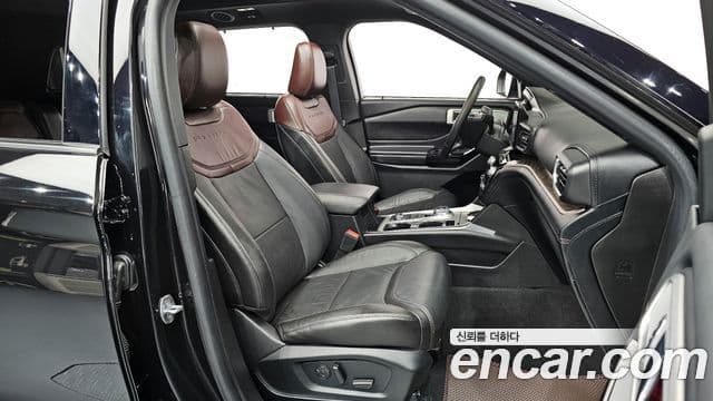 Ford Explorer 6세대 3.0 Platinum 4WD, 2023 10