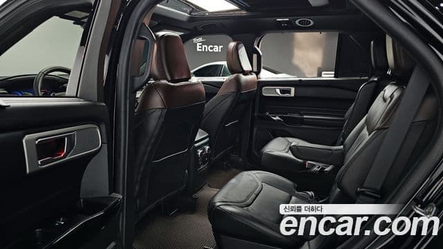 Ford Explorer 6세대 3.0 Platinum 4WD, 2023 12