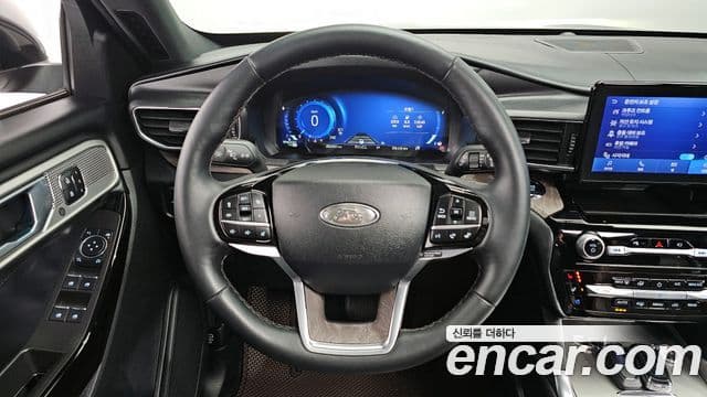 Ford Explorer 6세대 3.0 Platinum 4WD, 2023 13